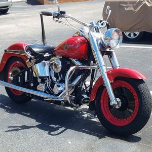 Meet your Posher, Ari